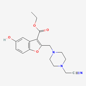 molecular formula C18H21N3O4 B5549786 ethyl 2-{[4-(cyanomethyl)piperazin-1-yl]methyl}-5-hydroxy-1-benzofuran-3-carboxylate 
