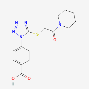 molecular formula C15H17N5O3S B5550294 4-(5-{[2-oxo-2-(1-piperidinyl)ethyl]thio}-1H-tetrazol-1-yl)benzoic acid 