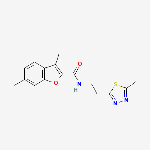 molecular formula C16H17N3O2S B5550389 3,6-dimethyl-N-[2-(5-methyl-1,3,4-thiadiazol-2-yl)ethyl]-1-benzofuran-2-carboxamide 