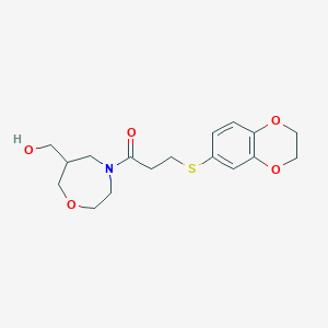 molecular formula C17H23NO5S B5551196 {4-[3-(2,3-dihydro-1,4-benzodioxin-6-ylthio)propanoyl]-1,4-oxazepan-6-yl}methanol 