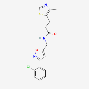 molecular formula C17H16ClN3O2S B5551245 N-{[3-(2-氯苯基)-5-异恶唑基]甲基}-3-(4-甲基-1,3-噻唑-5-基)丙酰胺 