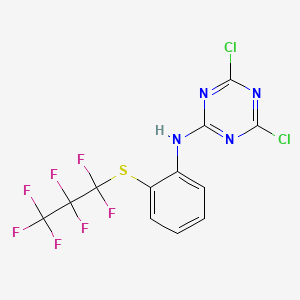molecular formula C12H5Cl2F7N4S B5551750 4,6-二氯-N-{2-[(七氟丙基)硫]苯基}-1,3,5-三嗪-2-胺 