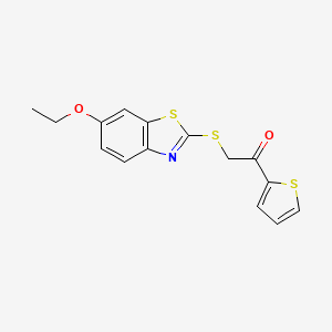 molecular formula C15H13NO2S3 B5552020 2-[(6-ethoxy-1,3-benzothiazol-2-yl)thio]-1-(2-thienyl)ethanone 