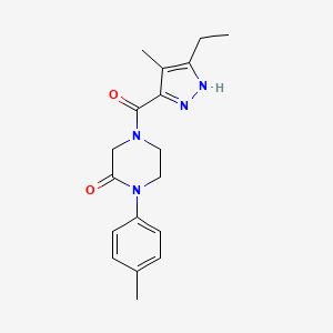 molecular formula C18H22N4O2 B5553098 4-[(3-ethyl-4-methyl-1H-pyrazol-5-yl)carbonyl]-1-(4-methylphenyl)-2-piperazinone 