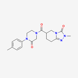 molecular formula C19H23N5O3 B5553464 2-methyl-6-{[4-(4-methylphenyl)-3-oxo-1-piperazinyl]carbonyl}-5,6,7,8-tetrahydro[1,2,4]triazolo[4,3-a]pyridin-3(2H)-one 
