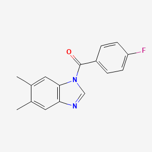 molecular formula C16H13FN2O B5553789 1-(4-fluorobenzoyl)-5,6-dimethyl-1H-benzimidazole 