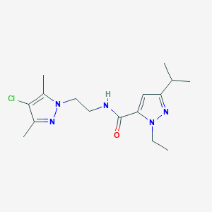 molecular formula C16H24ClN5O B5553832 N-[2-(4-chloro-3,5-dimethyl-1H-pyrazol-1-yl)ethyl]-1-ethyl-3-isopropyl-1H-pyrazole-5-carboxamide 