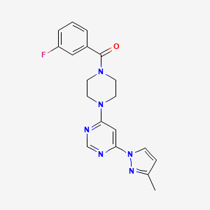 molecular formula C19H19FN6O B5557263 4-[4-(3-氟苯甲酰)-1-哌嗪基]-6-(3-甲基-1H-吡唑-1-基)嘧啶 