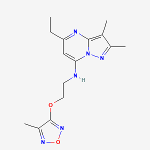 molecular formula C15H20N6O2 B5559232 5-乙基-2,3-二甲基-N-{2-[(4-甲基-1,2,5-恶二唑-3-基)氧基]乙基}吡唑并[1,5-a]嘧啶-7-胺 