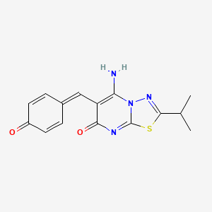 molecular formula C15H14N4O2S B5559452 6-(4-hydroxybenzylidene)-5-imino-2-isopropyl-5,6-dihydro-7H-[1,3,4]thiadiazolo[3,2-a]pyrimidin-7-one 