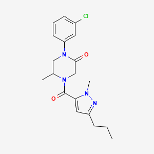 molecular formula C19H23ClN4O2 B5559527 1-(3-chlorophenyl)-5-methyl-4-[(1-methyl-3-propyl-1H-pyrazol-5-yl)carbonyl]-2-piperazinone 