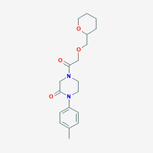 molecular formula C19H26N2O4 B5559897 1-(4-methylphenyl)-4-[(tetrahydro-2H-pyran-2-ylmethoxy)acetyl]-2-piperazinone 