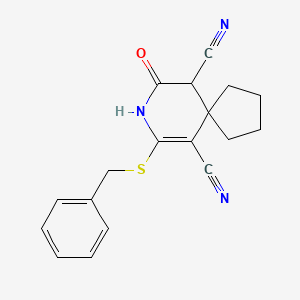 molecular formula C18H17N3OS B5560071 7-(苄硫基)-9-氧代-8-氮杂螺[4.5]癸-6-烯-6,10-二腈 