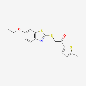 molecular formula C16H15NO2S3 B5560677 2-[(6-乙氧基-1,3-苯并噻唑-2-基)硫代]-1-(5-甲基-2-噻吩基)乙酮 