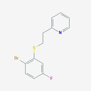 molecular formula C13H11BrFNS B5561381 2-{2-[(2-溴-5-氟苯基)硫]乙基}吡啶 