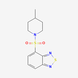 molecular formula C12H15N3O2S2 B5563761 4-[(4-甲基-1-哌啶基)磺酰基]-2,1,3-苯并噻二唑 