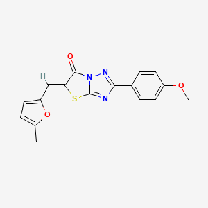 molecular formula C17H13N3O3S B5563820 2-(4-methoxyphenyl)-5-[(5-methyl-2-furyl)methylene][1,3]thiazolo[3,2-b][1,2,4]triazol-6(5H)-one 