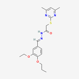 molecular formula C20H26N4O3S B5566596 2-[(4,6-二甲基-2-嘧啶基)硫代]-N'-(3-乙氧基-4-丙氧基苯亚甲基)乙酰肼 