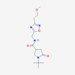 molecular formula C15H24N4O4 B5567878 1-tert-butyl-N-{[3-(2-methoxyethyl)-1,2,4-oxadiazol-5-yl]methyl}-5-oxo-3-pyrrolidinecarboxamide 