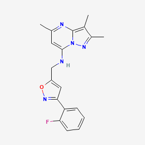 molecular formula C19H18FN5O B5567975 N-{[3-(2-氟苯基)-5-异恶唑基]甲基}-2,3,5-三甲基吡唑并[1,5-a]嘧啶-7-胺 
