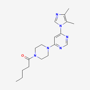 molecular formula C18H26N6O B5568690 4-(4,5-dimethyl-1H-imidazol-1-yl)-6-(4-pentanoyl-1-piperazinyl)pyrimidine 