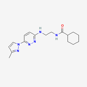 molecular formula C17H24N6O B5569209 N-(2-{[6-(3-甲基-1H-吡唑-1-基)-3-哒嗪基]氨基}乙基)环己烷甲酰胺 
