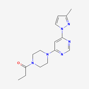 molecular formula C15H20N6O B5569615 4-(3-methyl-1H-pyrazol-1-yl)-6-(4-propionyl-1-piperazinyl)pyrimidine 