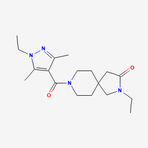 molecular formula C18H28N4O2 B5570786 2-ethyl-8-[(1-ethyl-3,5-dimethyl-1H-pyrazol-4-yl)carbonyl]-2,8-diazaspiro[4.5]decan-3-one 