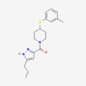molecular formula C19H25N3OS B5571216 4-[(3-甲基苯基)硫代]-1-[(3-丙基-1H-吡唑-5-基)羰基]哌啶 