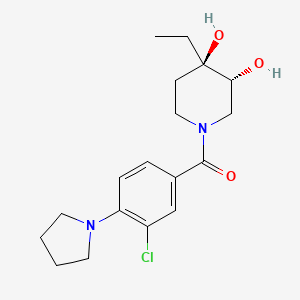 molecular formula C18H25ClN2O3 B5571549 (3R*,4R*)-1-(3-氯-4-吡咯烷-1-基苯甲酰)-4-乙基哌啶-3,4-二醇 