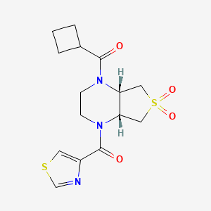 molecular formula C15H19N3O4S2 B5571831 (4aR*,7aS*)-1-(环丁基羰基)-4-(1,3-噻唑-4-基羰基)八氢噻吩并[3,4-b]吡嗪 6,6-二氧化物 