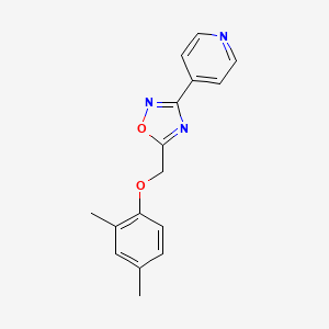 molecular formula C16H15N3O2 B5571906 4-{5-[(2,4-dimethylphenoxy)methyl]-1,2,4-oxadiazol-3-yl}pyridine 