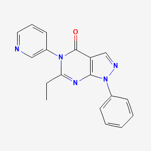 molecular formula C18H15N5O B5572384 6-乙基-1-苯基-5-(3-吡啶基)-1,5-二氢-4H-吡唑并[3,4-d]嘧啶-4-酮 