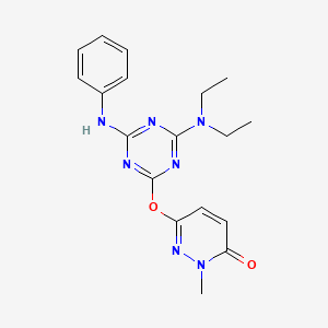 molecular formula C18H21N7O2 B5572525 6-{[4-anilino-6-(diethylamino)-1,3,5-triazin-2-yl]oxy}-2-methyl-3(2H)-pyridazinone 