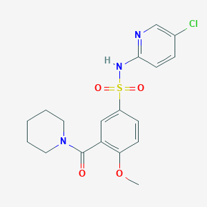 molecular formula C18H20ClN3O4S B5577398 N-(5-chloro-2-pyridinyl)-4-methoxy-3-(1-piperidinylcarbonyl)benzenesulfonamide 