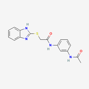 molecular formula C17H16N4O2S B5577710 N-[3-(乙酰氨基)苯基]-2-(1H-苯并咪唑-2-硫基)乙酰胺 