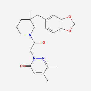 molecular formula C22H27N3O4 B5577874 2-{2-[3-(1,3-benzodioxol-5-ylmethyl)-3-methylpiperidin-1-yl]-2-oxoethyl}-5,6-dimethylpyridazin-3(2H)-one 