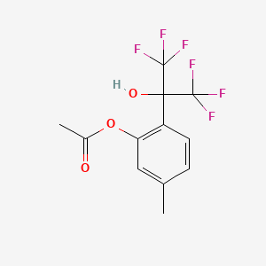 molecular formula C12H10F6O3 B5579476 5-methyl-2-[2,2,2-trifluoro-1-hydroxy-1-(trifluoromethyl)ethyl]phenyl acetate 