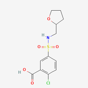 molecular formula C12H14ClNO5S B5579674 2-氯-5-{[(四氢-2-呋喃甲基)氨基]磺酰基}苯甲酸 