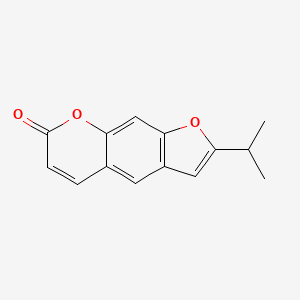 2-isopropyl-7H-furo[3,2-g]chromen-7-one