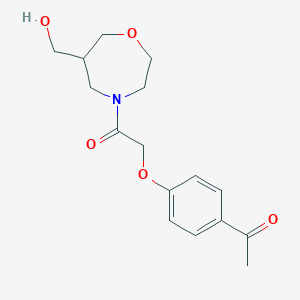 molecular formula C16H21NO5 B5580947 1-(4-{2-[6-(hydroxymethyl)-1,4-oxazepan-4-yl]-2-oxoethoxy}phenyl)ethanone 