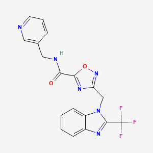 molecular formula C18H13F3N6O2 B5582086 N-(3-pyridinylmethyl)-3-{[2-(trifluoromethyl)-1H-benzimidazol-1-yl]methyl}-1,2,4-oxadiazole-5-carboxamide 