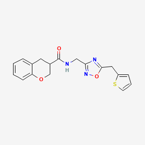 molecular formula C18H17N3O3S B5586566 N-{[5-(2-thienylmethyl)-1,2,4-oxadiazol-3-yl]methyl}chromane-3-carboxamide 