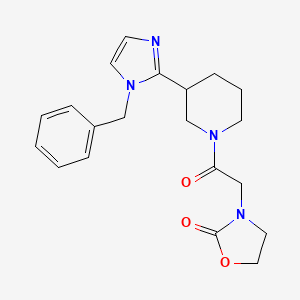 molecular formula C20H24N4O3 B5586707 3-{2-[3-(1-benzyl-1H-imidazol-2-yl)-1-piperidinyl]-2-oxoethyl}-1,3-oxazolidin-2-one 