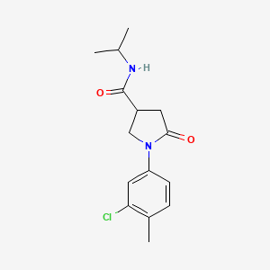 molecular formula C15H19ClN2O2 B5586991 1-(3-chloro-4-methylphenyl)-N-isopropyl-5-oxo-3-pyrrolidinecarboxamide 