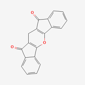 molecular formula C19H10O3 B5587789 5H-二并[1,2-b:2',1'-e]吡喃-5,7(6H)-二酮 