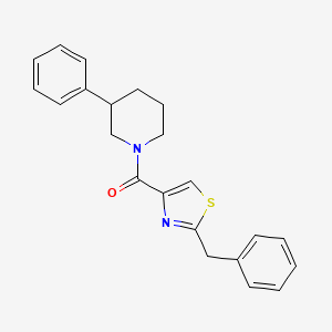 molecular formula C22H22N2OS B5587874 1-[(2-苄基-1,3-噻唑-4-基)羰基]-3-苯基哌啶 