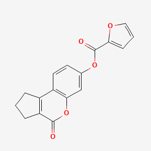 molecular formula C17H12O5 B5588314 4-氧代-1,2,3,4-四氢环戊[c]色烯-7-基 2-呋喃酸酯 