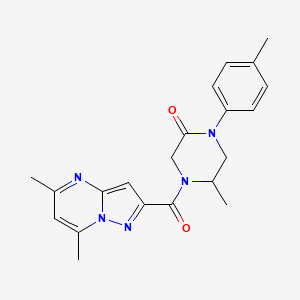 molecular formula C21H23N5O2 B5588543 4-[(5,7-二甲基吡唑并[1,5-a]嘧啶-2-基)羰基]-5-甲基-1-(4-甲基苯基)-2-哌嗪酮 