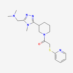 molecular formula C18H26N6OS B5591242 N,N-二甲基-1-(4-甲基-5-{1-[(吡啶-2-硫基)乙酰]哌啶-3-基}-4H-1,2,4-三唑-3-基)甲胺 